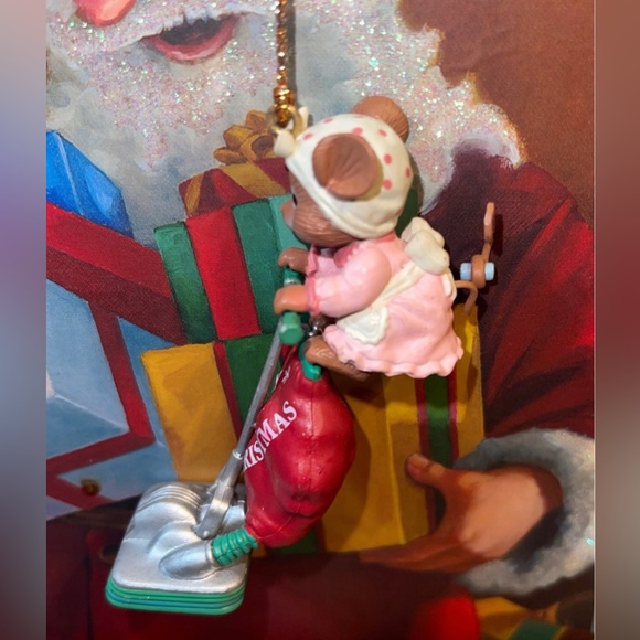 1992 Luster Mouse Christmas Ornament - Picture 2 of 5
